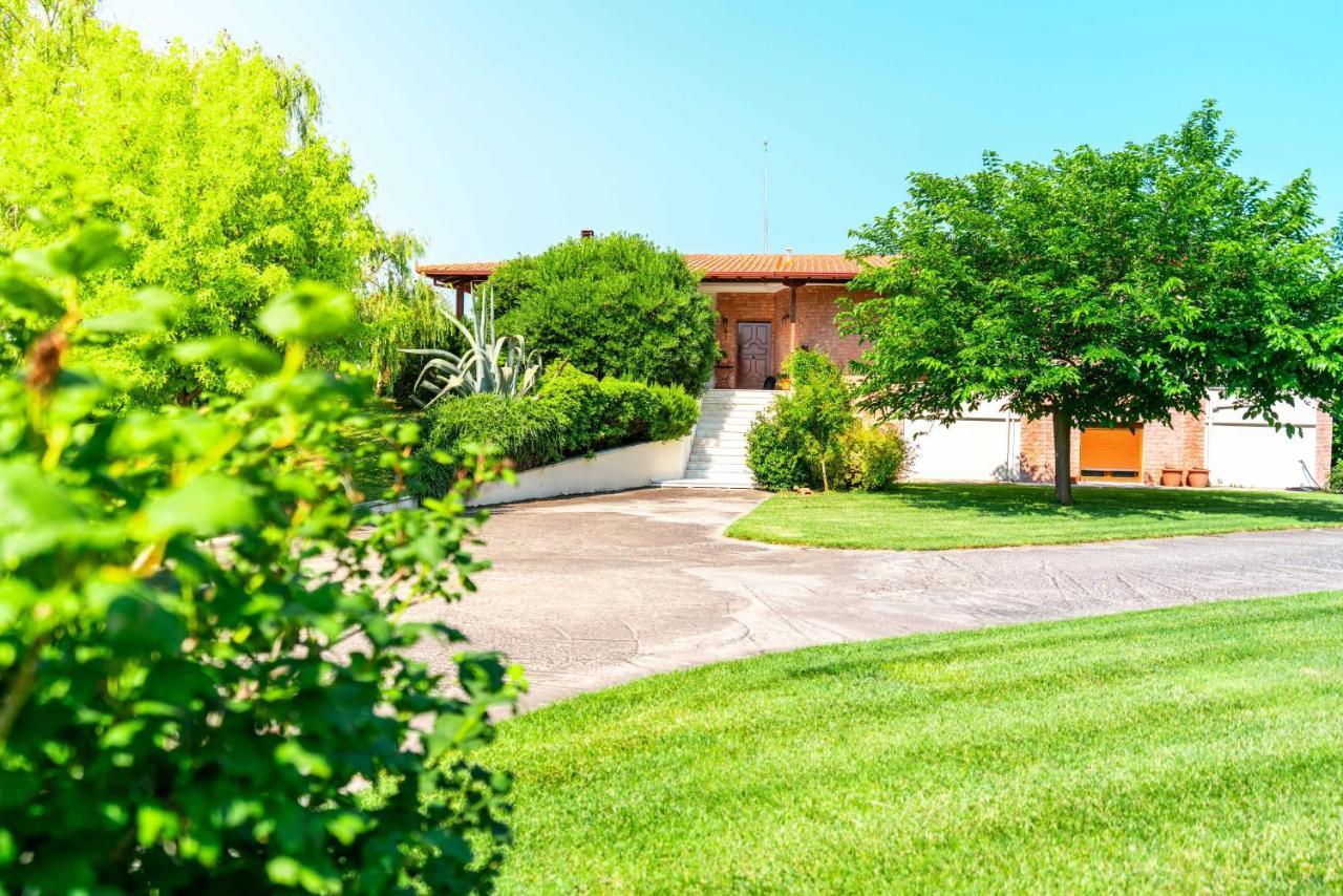 Villa Bougainvillea Epanomi Luaran gambar