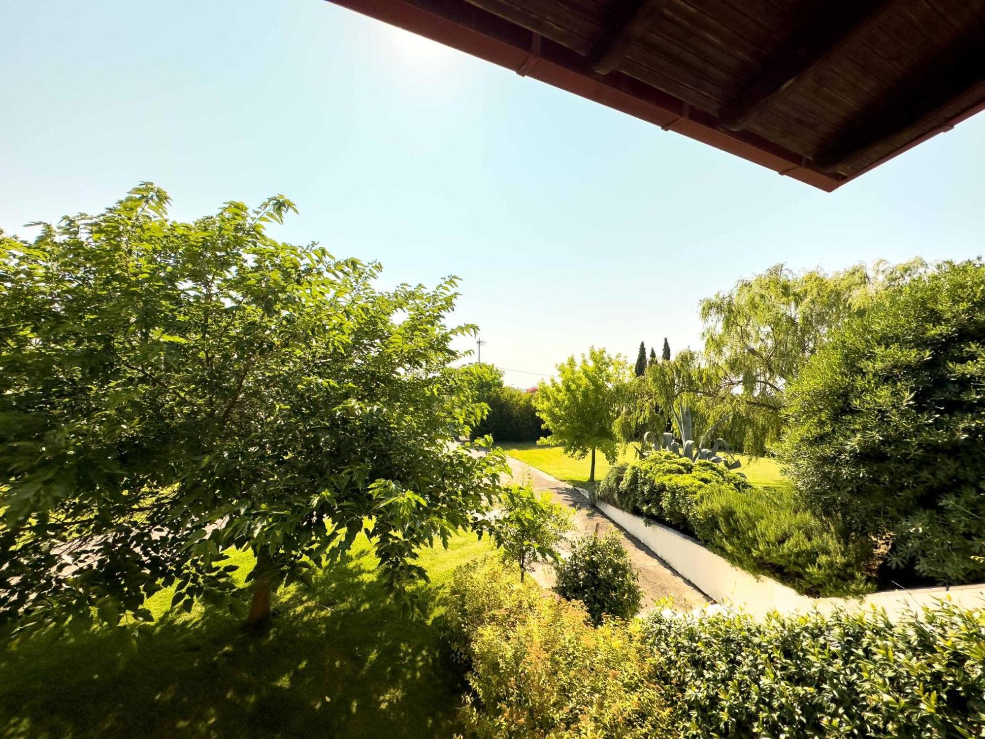 Villa Bougainvillea Epanomi Luaran gambar